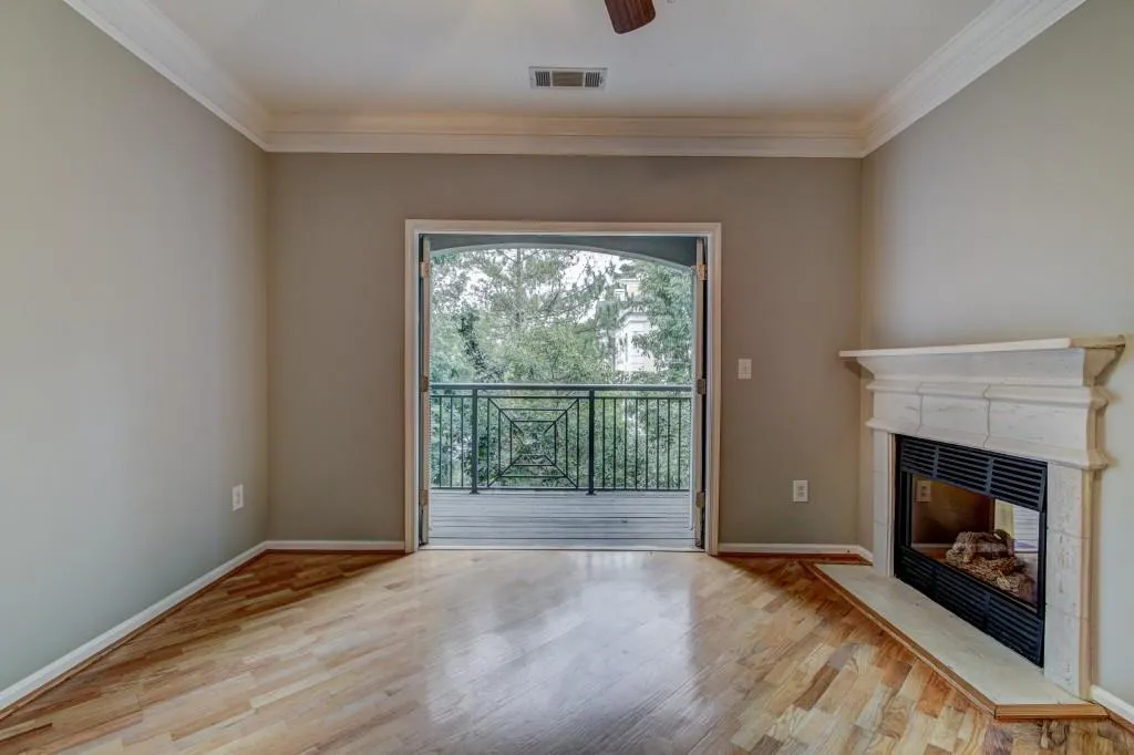 5559 Glenridge Drive Unit 1408, Sandy Springs, Georgia 30342, 1 Bedroom Bedrooms, ,1 BathroomBathrooms,Residential,Sold,5559 Glenridge Drive Unit 1408,6087163