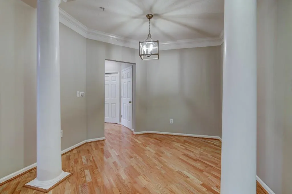 5559 Glenridge Drive Unit 1408, Sandy Springs, Georgia 30342, 1 Bedroom Bedrooms, ,1 BathroomBathrooms,Residential,Sold,5559 Glenridge Drive Unit 1408,6087163