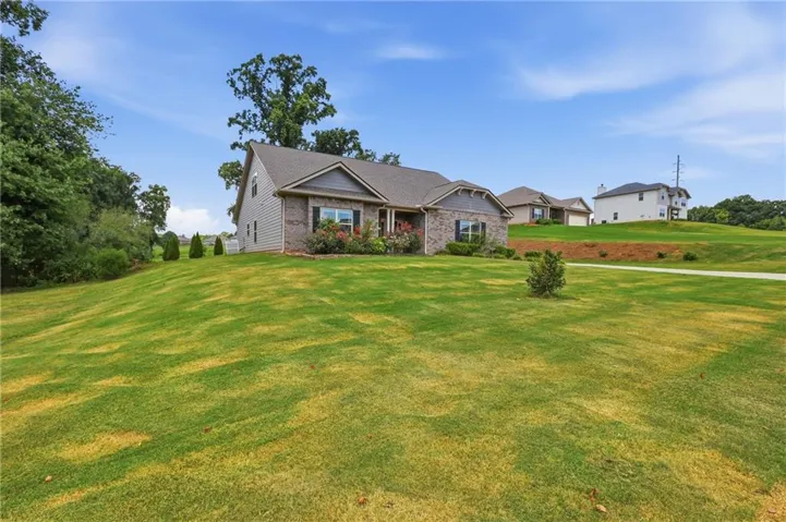 5911 Wauka Valley Pass, Clermont, Georgia 30527