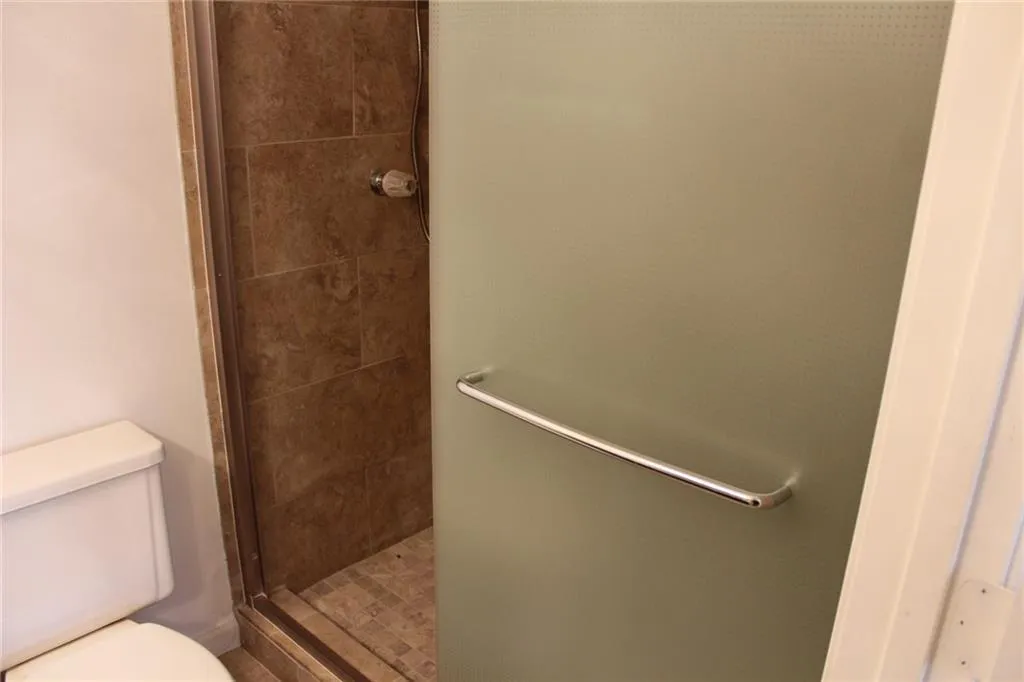 310 Barrington Hills Drive Unit 310, Sandy Springs, Georgia 30350, 2 Bedrooms Bedrooms, ,2 BathroomsBathrooms,Residential,Sold,310 Barrington Hills Drive Unit 310,5824844