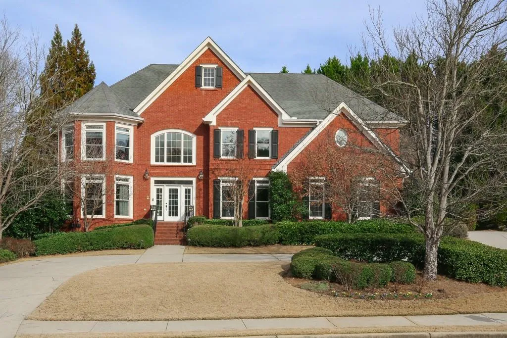 210 Summerhouse Lane, Sandy Springs, Georgia 30350, 5 Bedrooms Bedrooms, ,5 BathroomsBathrooms,Residential,Sold,210 Summerhouse Lane,6665236