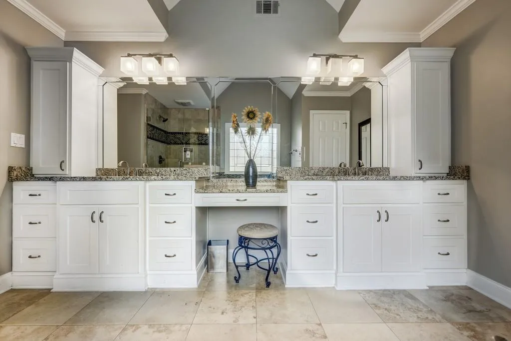 210 Summerhouse Lane, Sandy Springs, Georgia 30350, 5 Bedrooms Bedrooms, ,5 BathroomsBathrooms,Residential,Sold,210 Summerhouse Lane,6665236