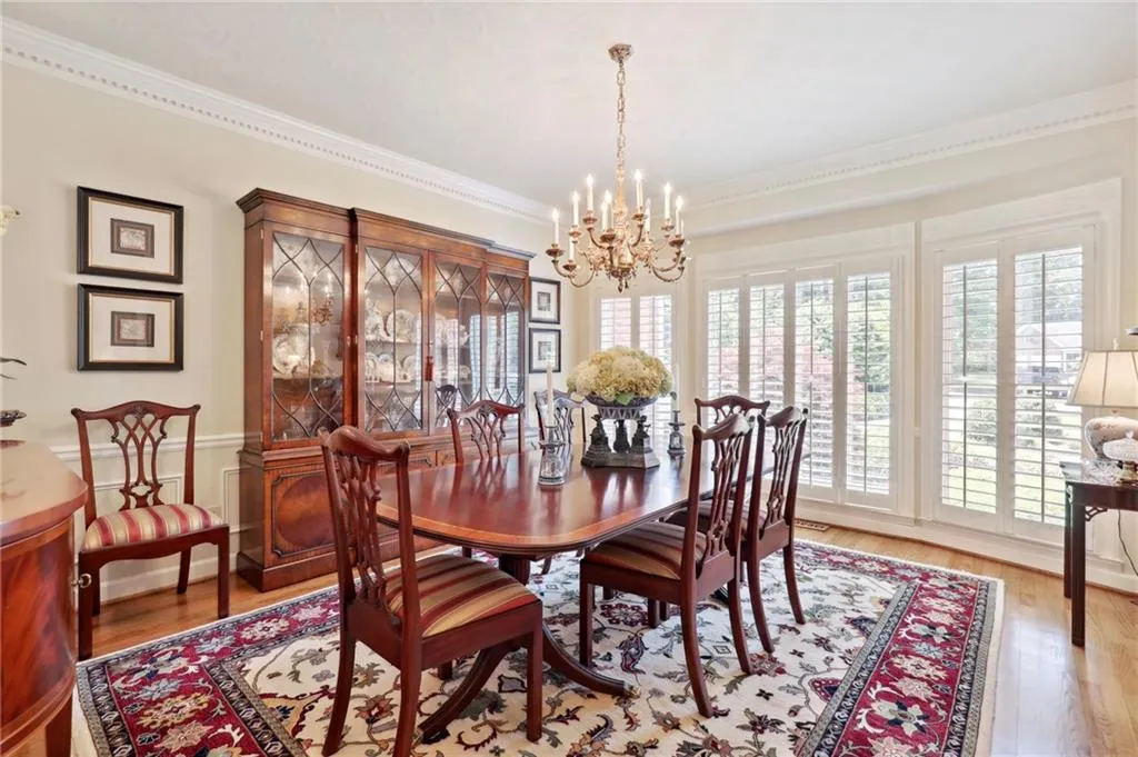 935 Ivy Falls Drive, Sandy Springs, Georgia 30328, 6 Bedrooms Bedrooms, ,4 BathroomsBathrooms,Residential,Sold,935 Ivy Falls Drive,7052087