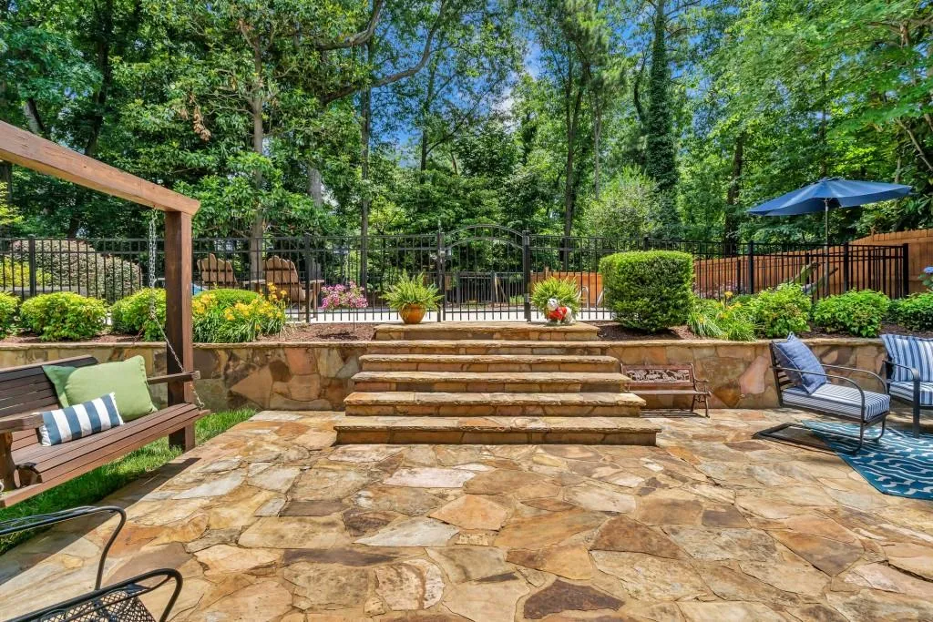 5515 Sherrell Drive, Atlanta, Georgia 30342, 3 Bedrooms Bedrooms, ,2 BathroomsBathrooms,Residential,Sold,5515 Sherrell Drive,6743580