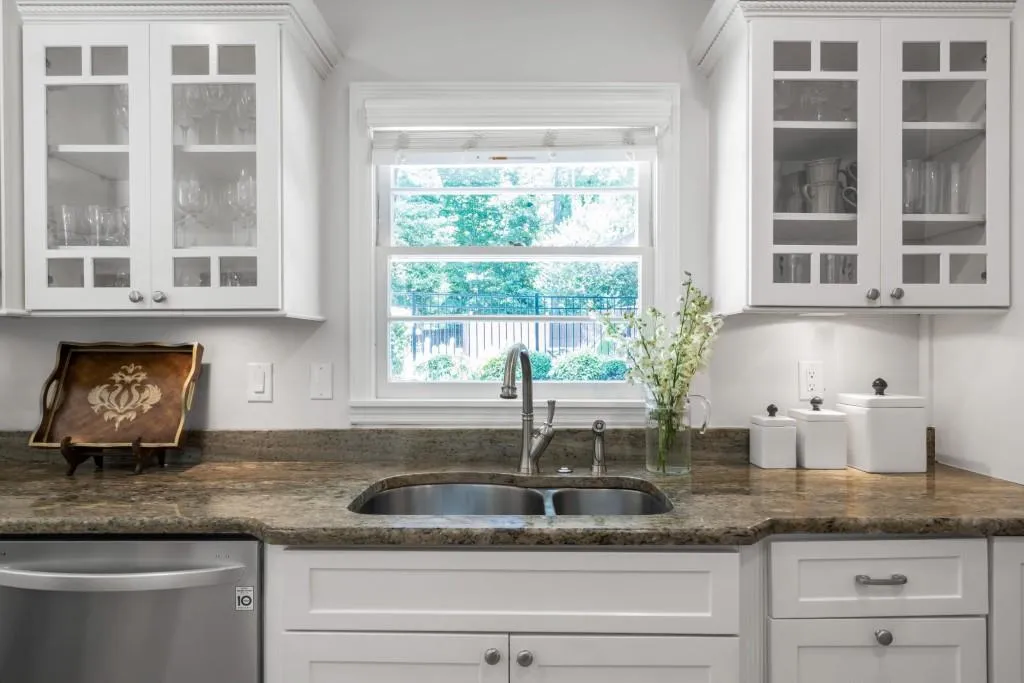 5515 Sherrell Drive, Atlanta, Georgia 30342, 3 Bedrooms Bedrooms, ,2 BathroomsBathrooms,Residential,Sold,5515 Sherrell Drive,6743580