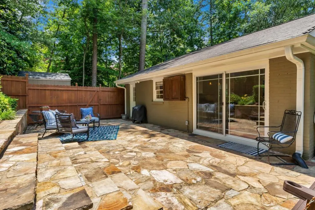 5515 Sherrell Drive, Atlanta, Georgia 30342, 3 Bedrooms Bedrooms, ,2 BathroomsBathrooms,Residential,Sold,5515 Sherrell Drive,6743580