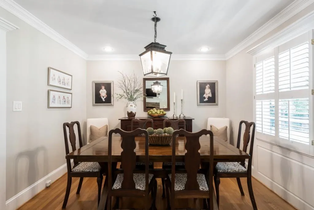 5515 Sherrell Drive, Atlanta, Georgia 30342, 3 Bedrooms Bedrooms, ,2 BathroomsBathrooms,Residential,Sold,5515 Sherrell Drive,6743580