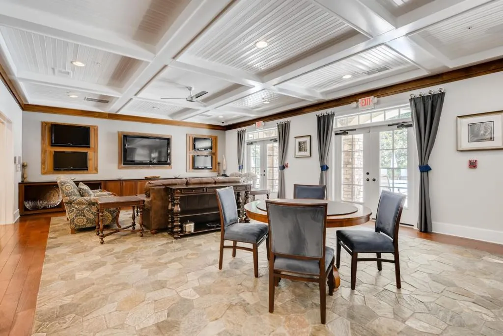 803 Creekgarden Court, Sandy Springs, Georgia 30339, 4 Bedrooms Bedrooms, ,4 BathroomsBathrooms,Residential,Sold,803 Creekgarden Court,6877134