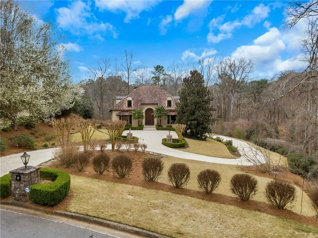 8 Powers Chase Circle, Sandy Springs, Georgia 30327, 5 Bedrooms Bedrooms, ,5 BathroomsBathrooms,Residential,Sold,8 Powers Chase Circle,7029872