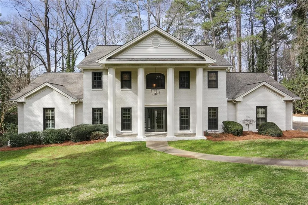 145 Spalding Mill, Sandy Springs, Georgia 30350, 5 Bedrooms Bedrooms, ,4 BathroomsBathrooms,Residential,Sold,145 Spalding Mill,6506715