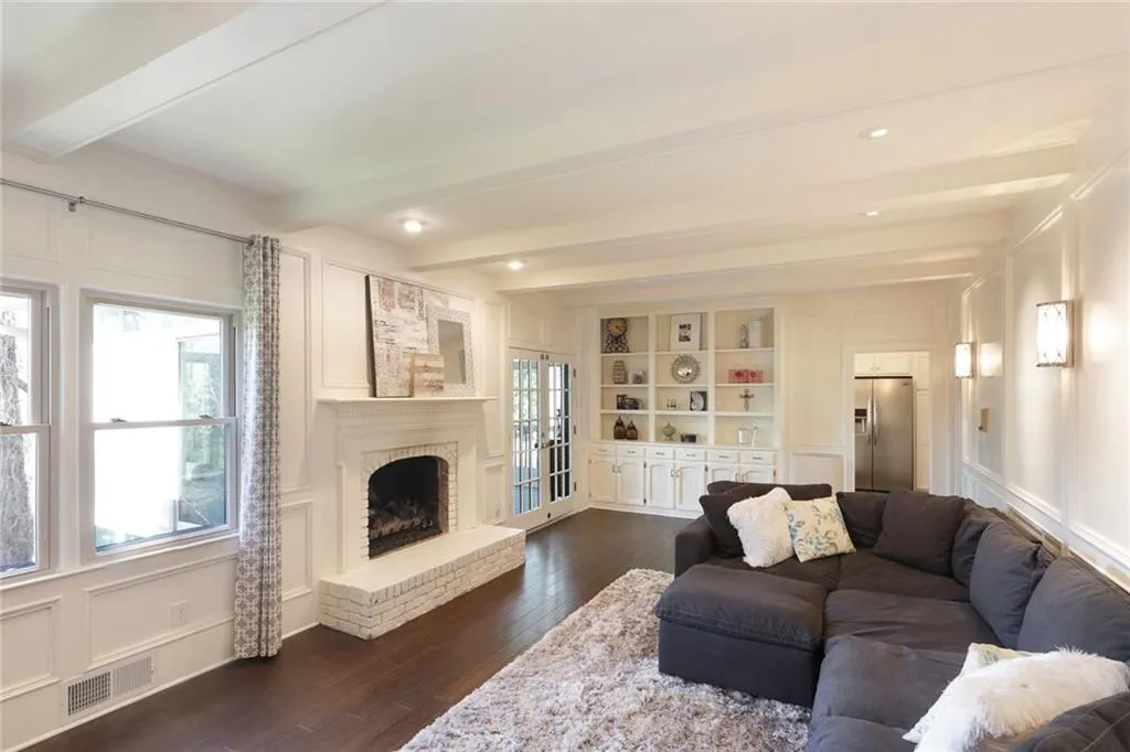 145 Spalding Mill, Sandy Springs, Georgia 30350, 5 Bedrooms Bedrooms, ,4 BathroomsBathrooms,Residential,Sold,145 Spalding Mill,6506715