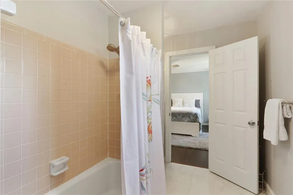 145 Spalding Mill, Sandy Springs, Georgia 30350, 5 Bedrooms Bedrooms, ,4 BathroomsBathrooms,Residential,Sold,145 Spalding Mill,6506715