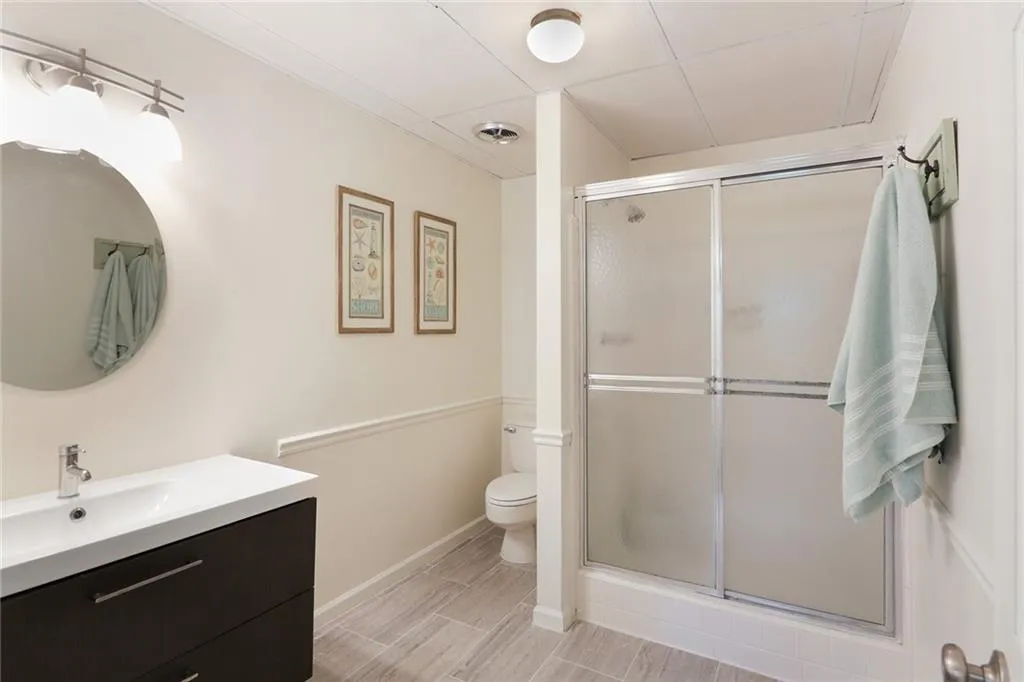 145 Spalding Mill, Sandy Springs, Georgia 30350, 5 Bedrooms Bedrooms, ,4 BathroomsBathrooms,Residential,Sold,145 Spalding Mill,6506715