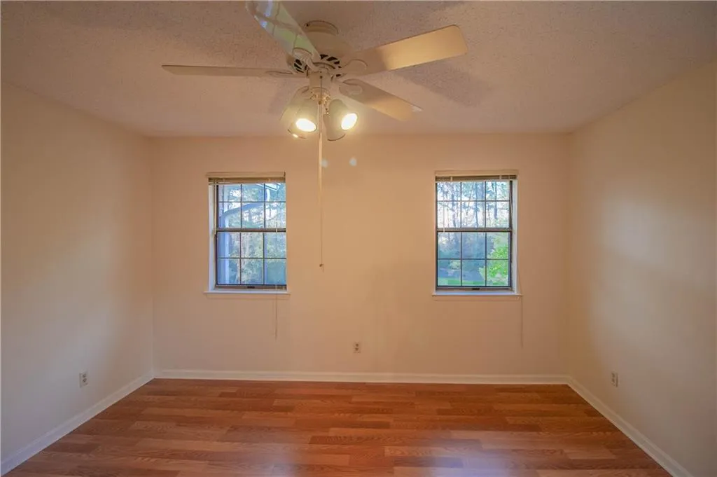 710 Barrington Hills Drive, Sandy Springs, Georgia 30350, 2 Bedrooms Bedrooms, ,2 BathroomsBathrooms,Residential,Sold,710 Barrington Hills Drive,5998915