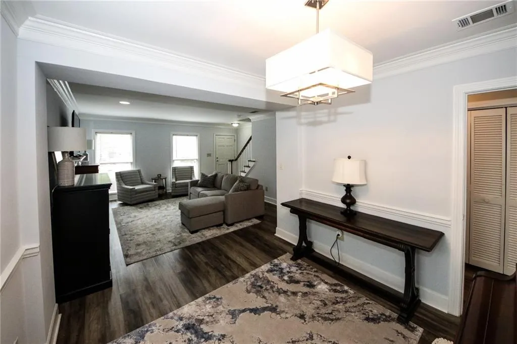 60 Mount Vernon Circle, Atlanta, Georgia 30338, 2 Bedrooms Bedrooms, ,2 BathroomsBathrooms,Residential,Sold,60 Mount Vernon Circle,6905920