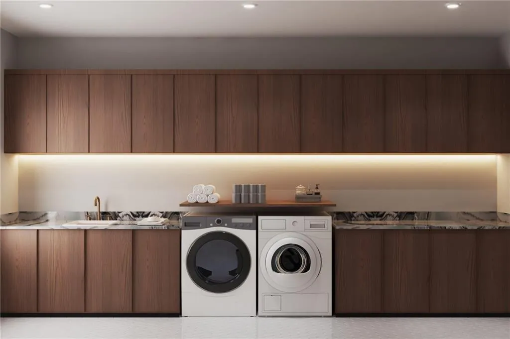 654 Longleaf Drive Ne, Atlanta, Georgia 30342, 6 Bedrooms Bedrooms, ,6 BathroomsBathrooms,Residential,For Sale,654 Longleaf Drive Ne,7672436