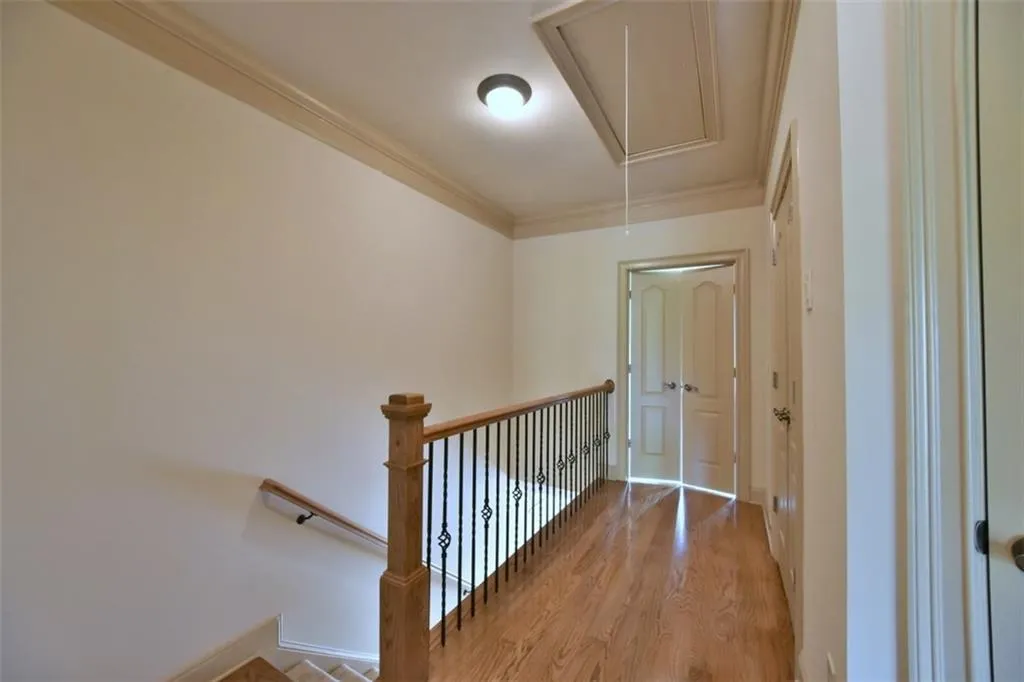 964 Persimmon Point, Atlanta, Georgia 30328, 3 Bedrooms Bedrooms, ,3 BathroomsBathrooms,Residential,Sold,964 Persimmon Point,5677123