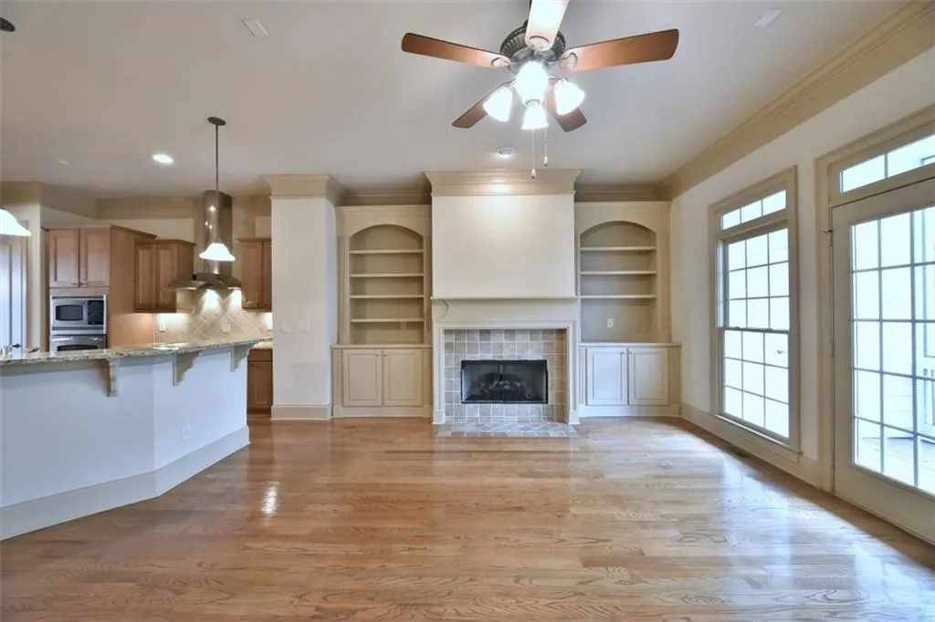 964 Persimmon Point, Atlanta, Georgia 30328, 3 Bedrooms Bedrooms, ,3 BathroomsBathrooms,Residential,Sold,964 Persimmon Point,5677123