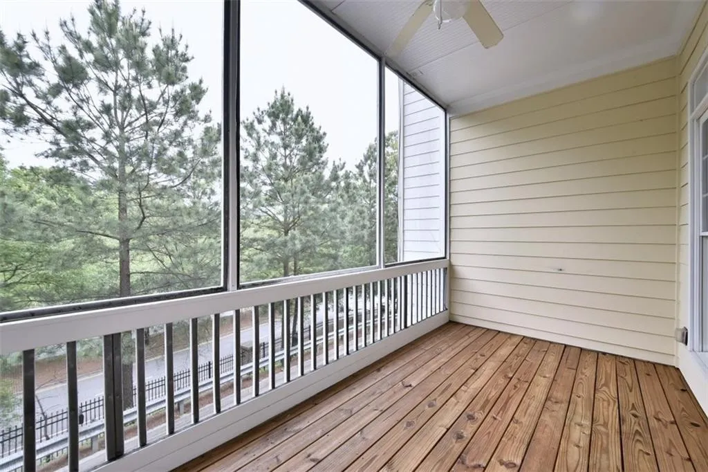 964 Persimmon Point, Atlanta, Georgia 30328, 3 Bedrooms Bedrooms, ,3 BathroomsBathrooms,Residential,Sold,964 Persimmon Point,5677123