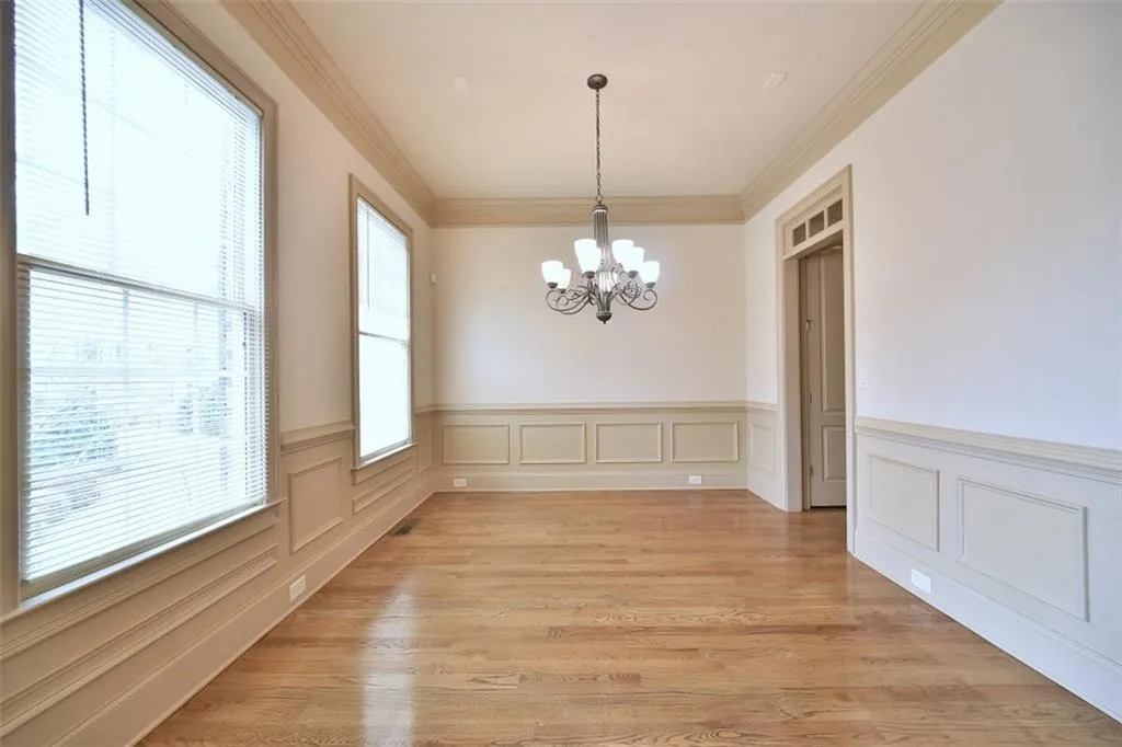 964 Persimmon Point, Atlanta, Georgia 30328, 3 Bedrooms Bedrooms, ,3 BathroomsBathrooms,Residential,Sold,964 Persimmon Point,5677123