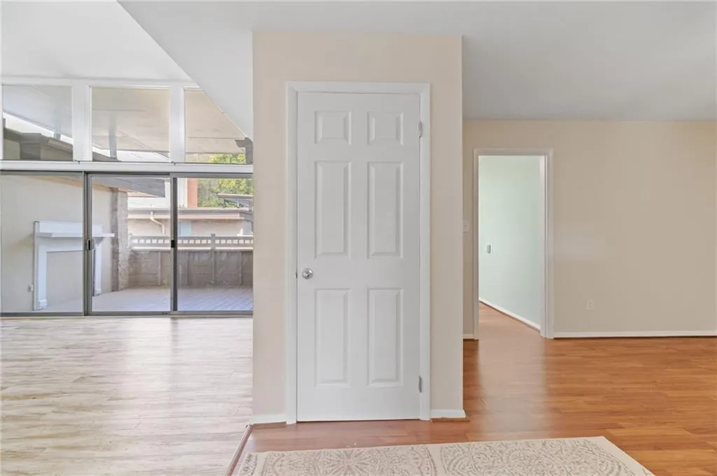 346 Carpenter Drive Unit 43, Atlanta, Georgia 30328, 2 Bedrooms Bedrooms, ,2 BathroomsBathrooms,Residential,For Sale,346 Carpenter Drive Unit 43,7651332 346 Carpenter Drive Unit 43, Atlanta, Georgia 30328, 2 Bedrooms Bedrooms, ,2 BathroomsBathrooms,Residential,For Sale,346 Carpenter Drive Unit 43,7651332