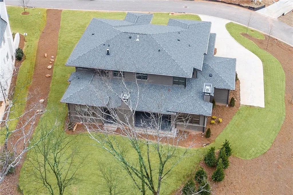 703 Bass Way, Sandy Springs, Georgia 30328, 5 Bedrooms Bedrooms, ,5 BathroomsBathrooms,Residential,Sold,703 Bass Way,6124652