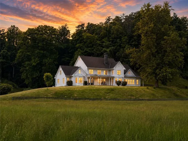 619 Hamp Mill Road, Dahlonega, Georgia 30533