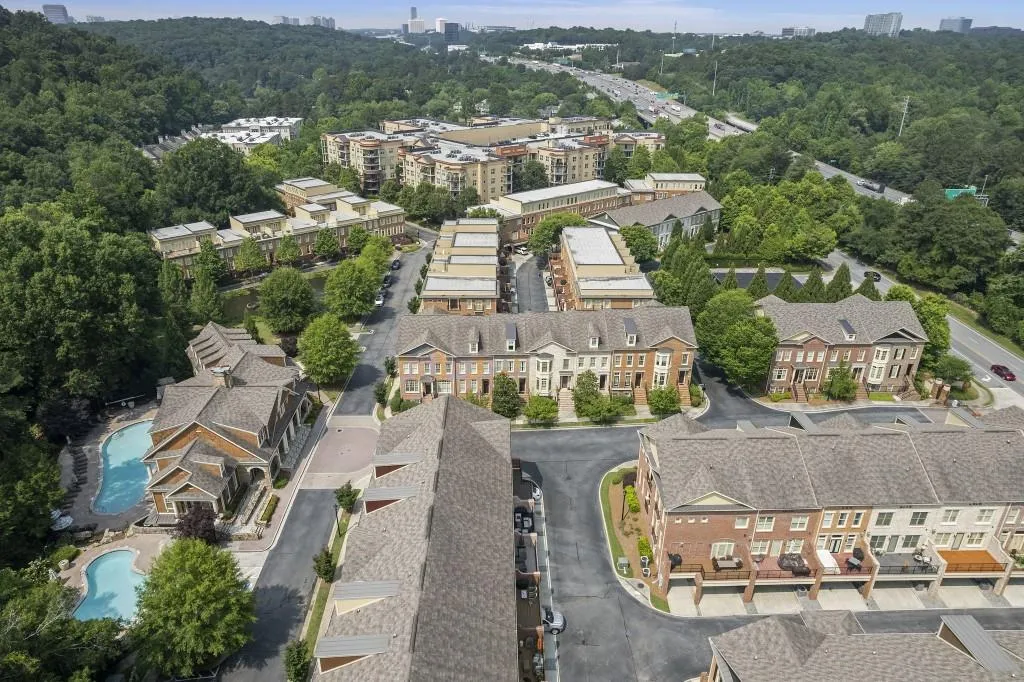 200 River Vista Drive Unit 520, Atlanta, Georgia 30339, 2 Bedrooms Bedrooms, ,2 BathroomsBathrooms,Residential,For Sale,200 River Vista Drive Unit 520,7733687