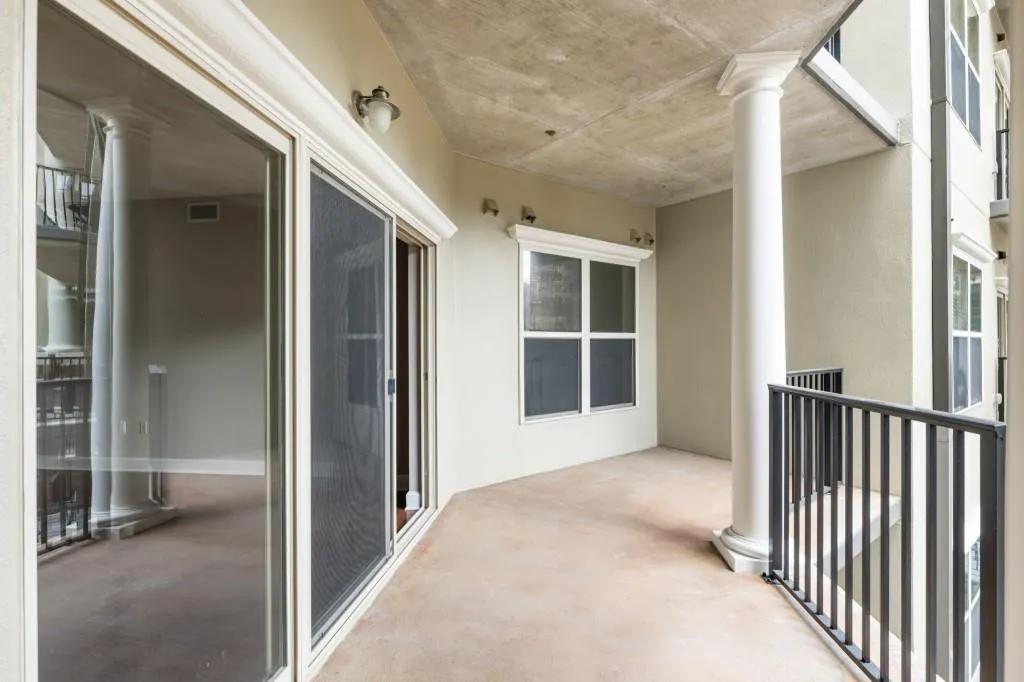 200 River Vista Drive Unit 520, Atlanta, Georgia 30339, 2 Bedrooms Bedrooms, ,2 BathroomsBathrooms,Residential,For Sale,200 River Vista Drive Unit 520,7733687