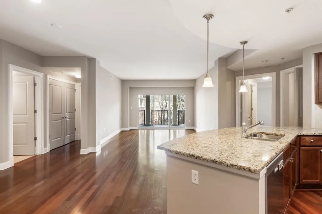 200 River Vista Drive Unit 520, Atlanta, Georgia 30339, 2 Bedrooms Bedrooms, ,2 BathroomsBathrooms,Residential,For Sale,200 River Vista Drive Unit 520,7733687