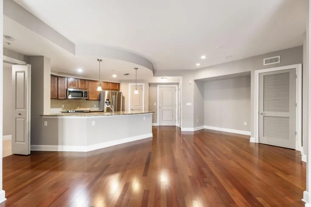 200 River Vista Drive Unit 520, Atlanta, Georgia 30339, 2 Bedrooms Bedrooms, ,2 BathroomsBathrooms,Residential,For Sale,200 River Vista Drive Unit 520,7733687