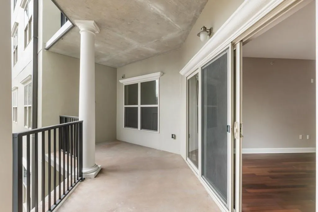 200 River Vista Drive Unit 520, Atlanta, Georgia 30339, 2 Bedrooms Bedrooms, ,2 BathroomsBathrooms,Residential,For Sale,200 River Vista Drive Unit 520,7733687