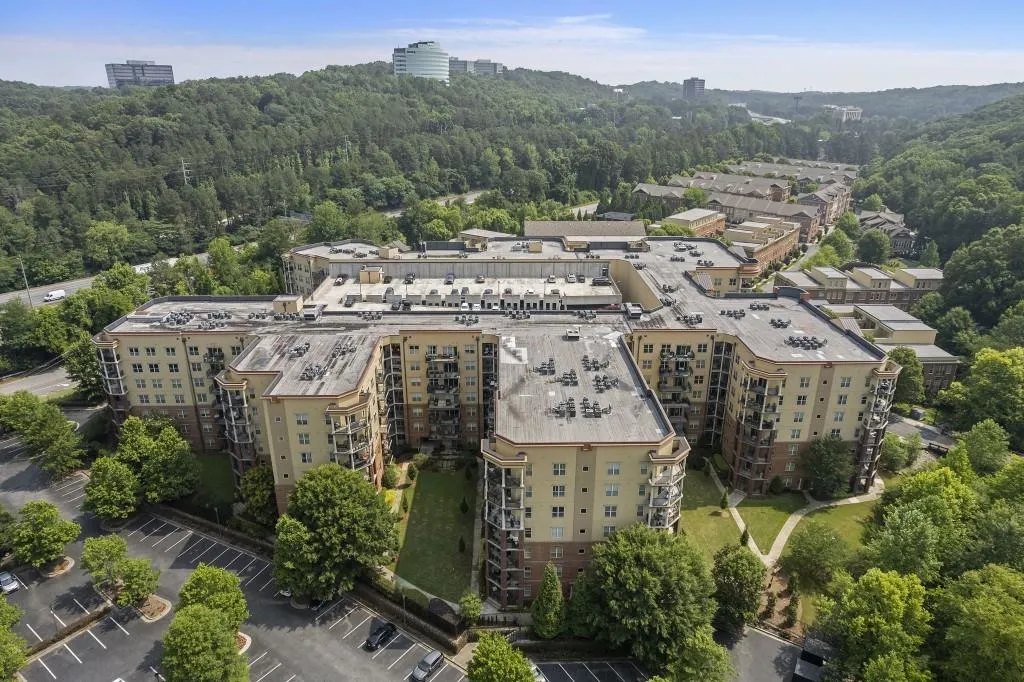 200 River Vista Drive Unit 520, Atlanta, Georgia 30339, 2 Bedrooms Bedrooms, ,2 BathroomsBathrooms,Residential,For Sale,200 River Vista Drive Unit 520,7733687