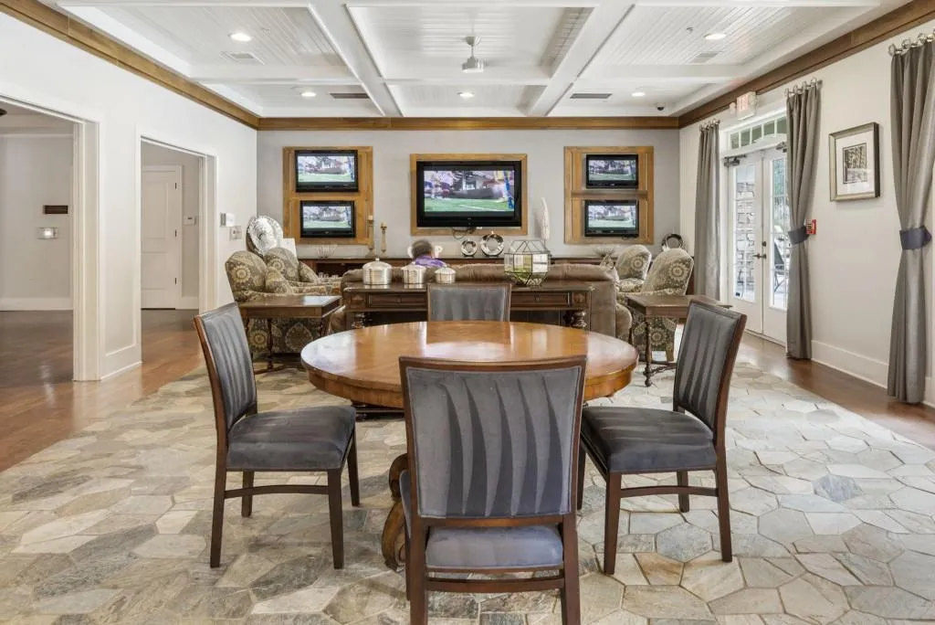 200 River Vista Drive Unit 520, Atlanta, Georgia 30339, 2 Bedrooms Bedrooms, ,2 BathroomsBathrooms,Residential,For Sale,200 River Vista Drive Unit 520,7733687