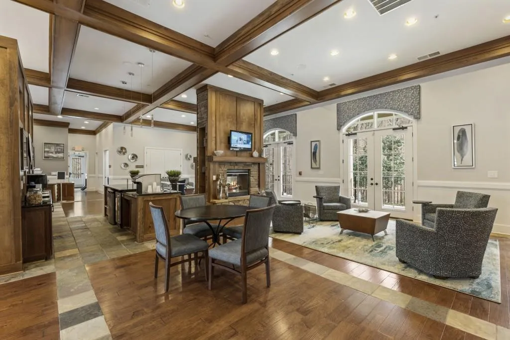 200 River Vista Drive Unit 520, Atlanta, Georgia 30339, 2 Bedrooms Bedrooms, ,2 BathroomsBathrooms,Residential,For Sale,200 River Vista Drive Unit 520,7733687