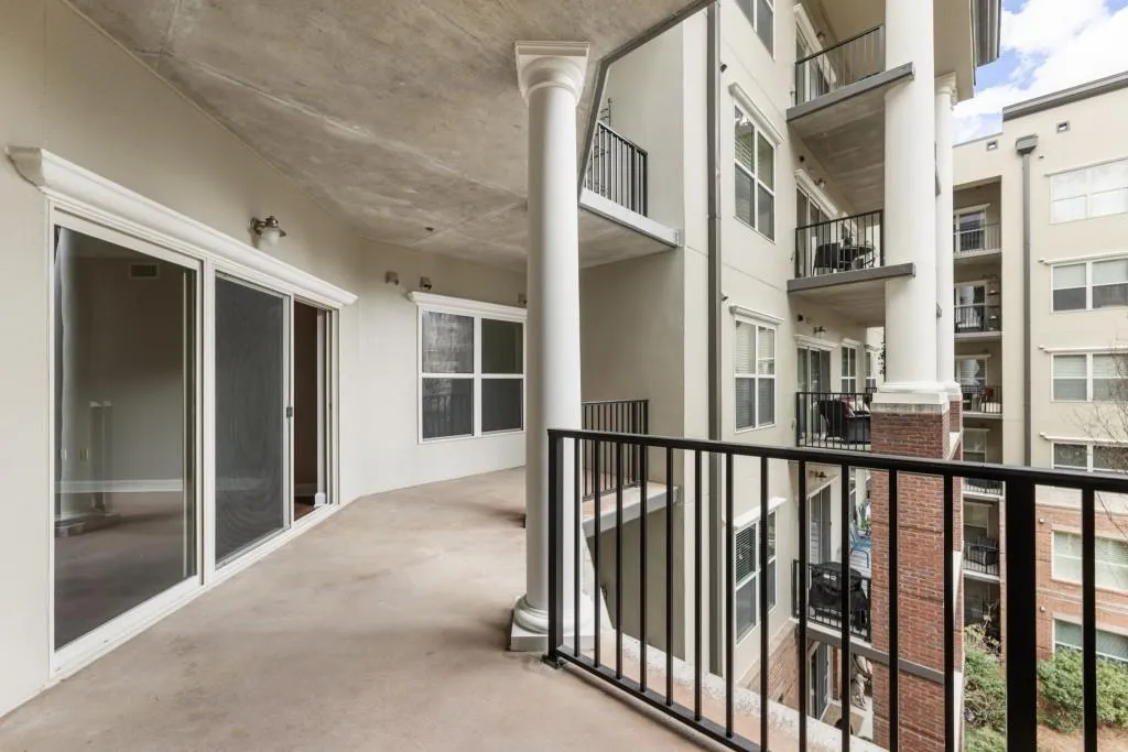 200 River Vista Drive Unit 520, Atlanta, Georgia 30339, 2 Bedrooms Bedrooms, ,2 BathroomsBathrooms,Residential,For Sale,200 River Vista Drive Unit 520,7733687