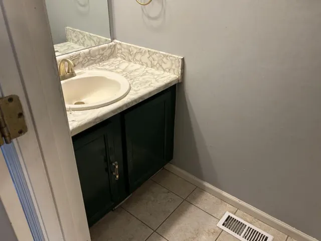 1170