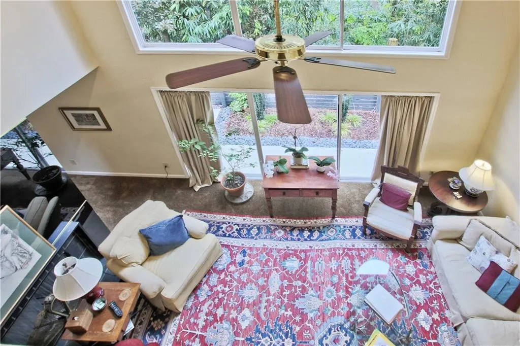 32 Forrest Place, Sandy Springs, Georgia 30328, 3 Bedrooms Bedrooms, ,2 BathroomsBathrooms,Residential,Sold,32 Forrest Place,5997479