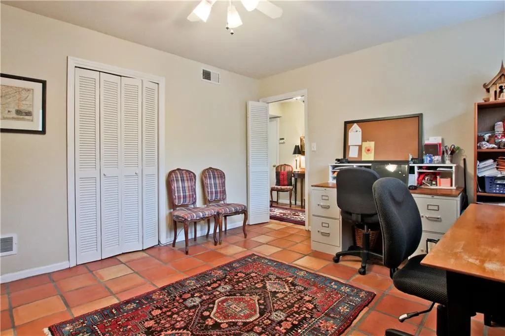 32 Forrest Place, Sandy Springs, Georgia 30328, 3 Bedrooms Bedrooms, ,2 BathroomsBathrooms,Residential,Sold,32 Forrest Place,5997479