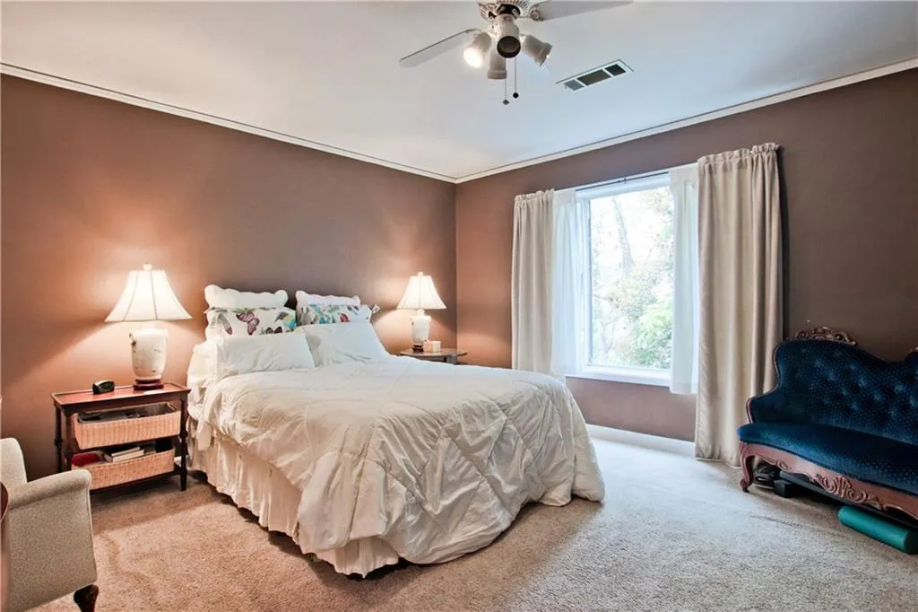 32 Forrest Place, Sandy Springs, Georgia 30328, 3 Bedrooms Bedrooms, ,2 BathroomsBathrooms,Residential,Sold,32 Forrest Place,5997479
