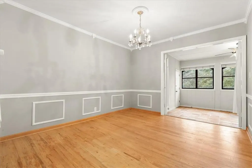 61 Lamsden Lane Nw, Atlanta, Georgia 30327, 2 Bedrooms Bedrooms, ,2 BathroomsBathrooms,Residential,For Sale,61 Lamsden Lane Nw,7629038