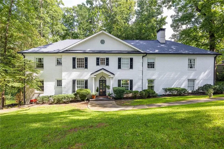 1135 Peachtree Battle Avenue Nw, Atlanta, Georgia 30327