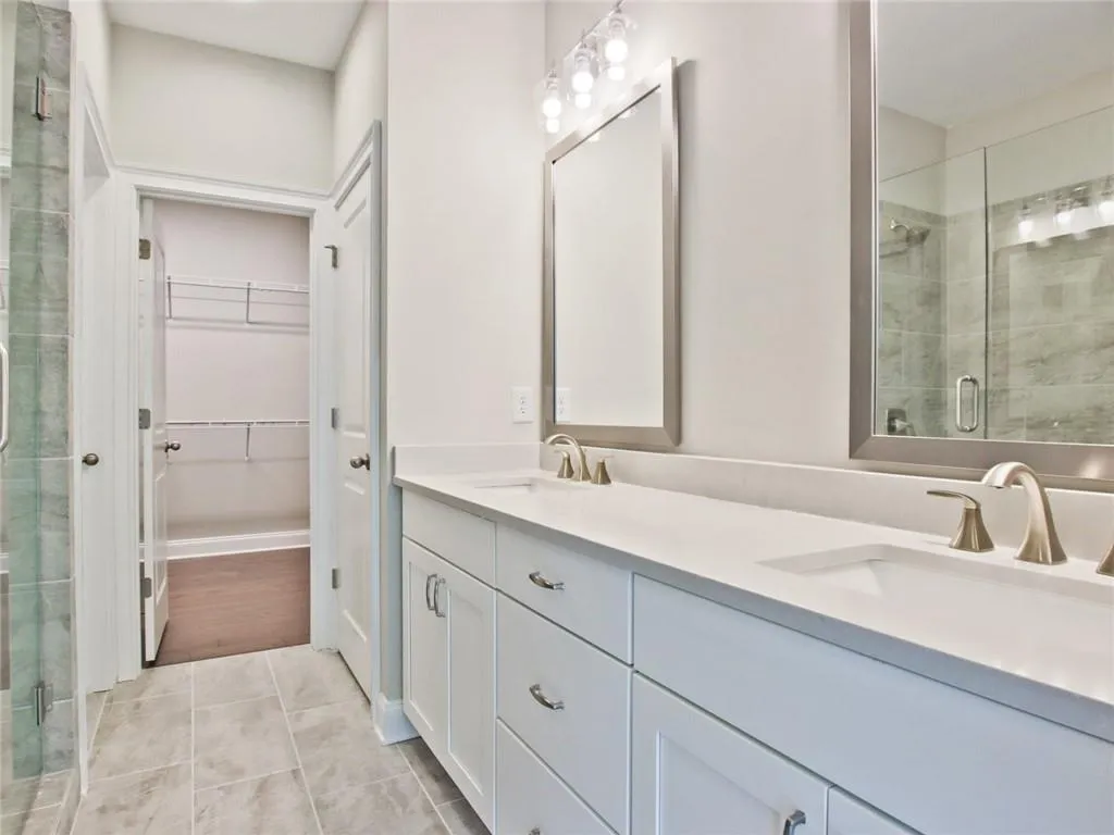 6658 Sterling Drive Unit 671, Sandy Springs, Georgia 30328, 3 Bedrooms Bedrooms, ,4 BathroomsBathrooms,Residential,Sold,6658 Sterling Drive Unit 671,6897323