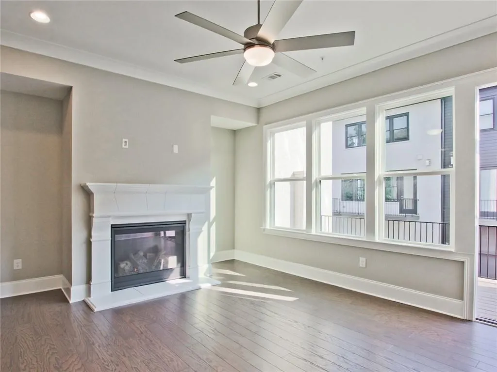 6658 Sterling Drive Unit 671, Sandy Springs, Georgia 30328, 3 Bedrooms Bedrooms, ,4 BathroomsBathrooms,Residential,Sold,6658 Sterling Drive Unit 671,6897323