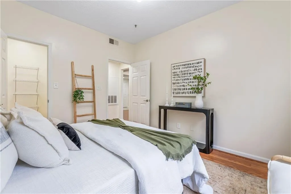 1250 Parkwood Circle Se Unit 2312, Atlanta, Georgia 30339, 1 Bedroom Bedrooms, ,1 BathroomBathrooms,Residential,For Sale,1250 Parkwood Circle Se Unit 2312,7639058