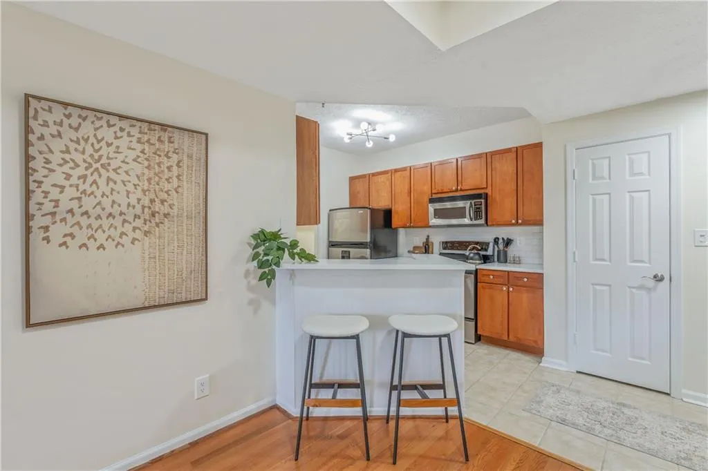 1250 Parkwood Circle Se Unit 2312, Atlanta, Georgia 30339, 1 Bedroom Bedrooms, ,1 BathroomBathrooms,Residential,For Sale,1250 Parkwood Circle Se Unit 2312,7639058