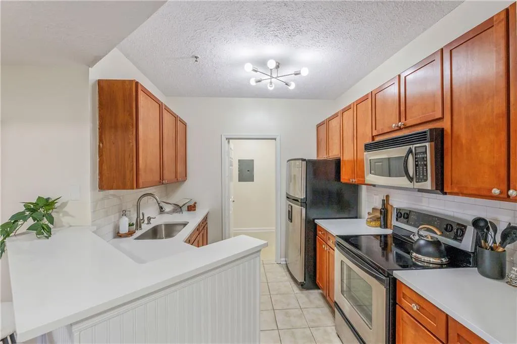 1250 Parkwood Circle Se Unit 2312, Atlanta, Georgia 30339, 1 Bedroom Bedrooms, ,1 BathroomBathrooms,Residential,For Sale,1250 Parkwood Circle Se Unit 2312,7639058