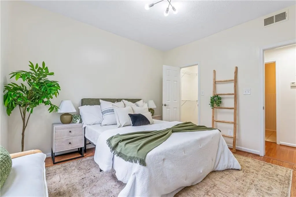 1250 Parkwood Circle Se Unit 2312, Atlanta, Georgia 30339, 1 Bedroom Bedrooms, ,1 BathroomBathrooms,Residential,For Sale,1250 Parkwood Circle Se Unit 2312,7639058
