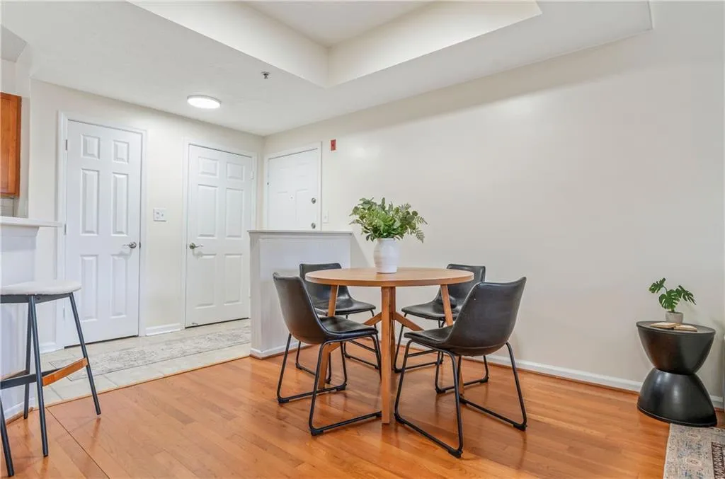 1250 Parkwood Circle Se Unit 2312, Atlanta, Georgia 30339, 1 Bedroom Bedrooms, ,1 BathroomBathrooms,Residential,For Sale,1250 Parkwood Circle Se Unit 2312,7639058
