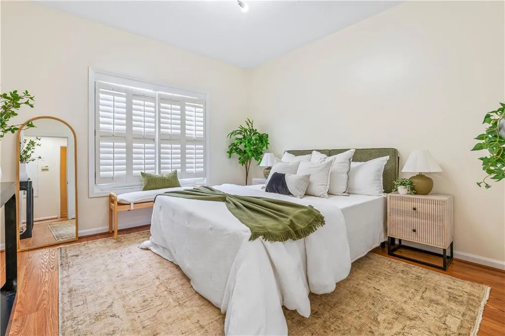 1250 Parkwood Circle Se Unit 2312, Atlanta, Georgia 30339, 1 Bedroom Bedrooms, ,1 BathroomBathrooms,Residential,For Sale,1250 Parkwood Circle Se Unit 2312,7639058